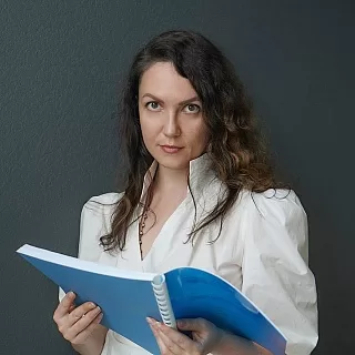 Анна Николаева