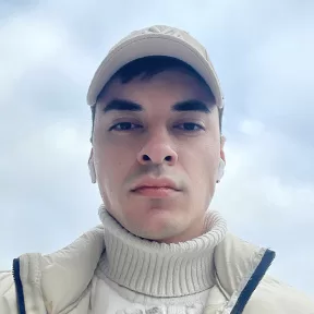 Виталий Хавилов, музыкальный магазин «Ляминор»