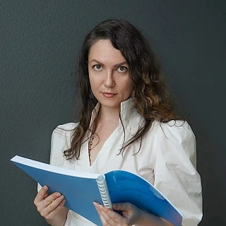 Анна Николаева