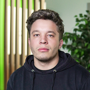 Данил Макаров